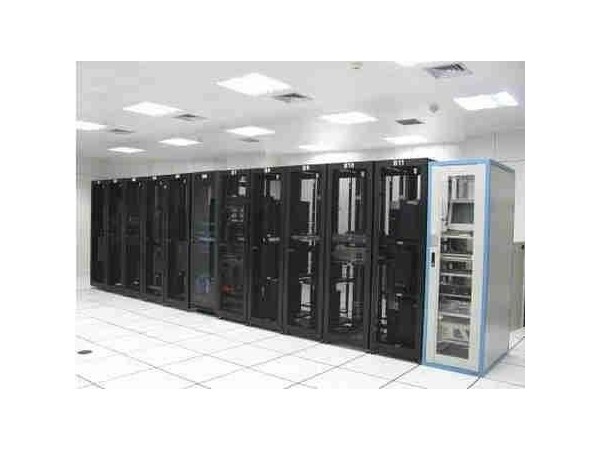 小型UPS電源機房動環監控系統，可按需定制監控內容！